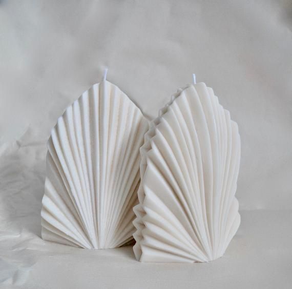 Palm spear candle