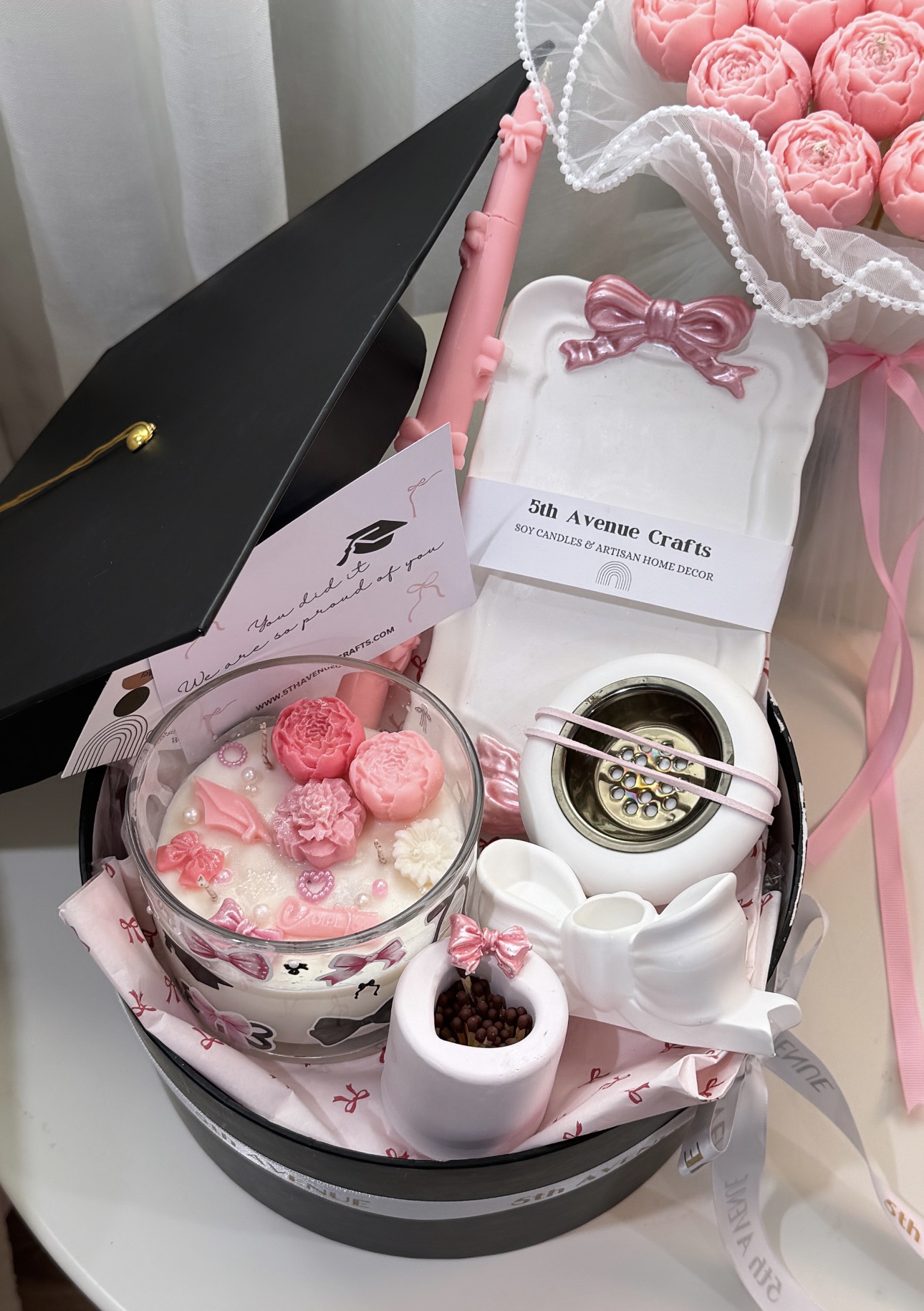 Graduation gift box 