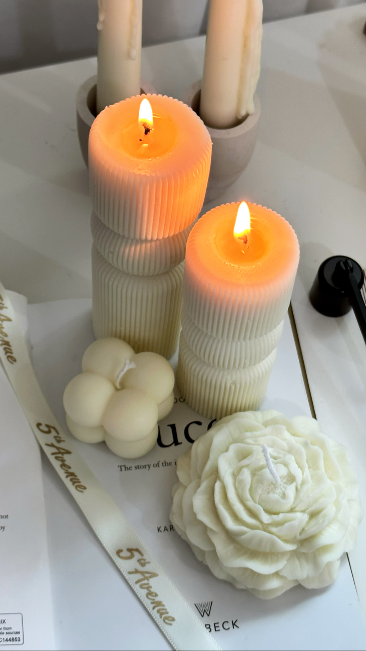 ELEGANT PILLAR CANDLES