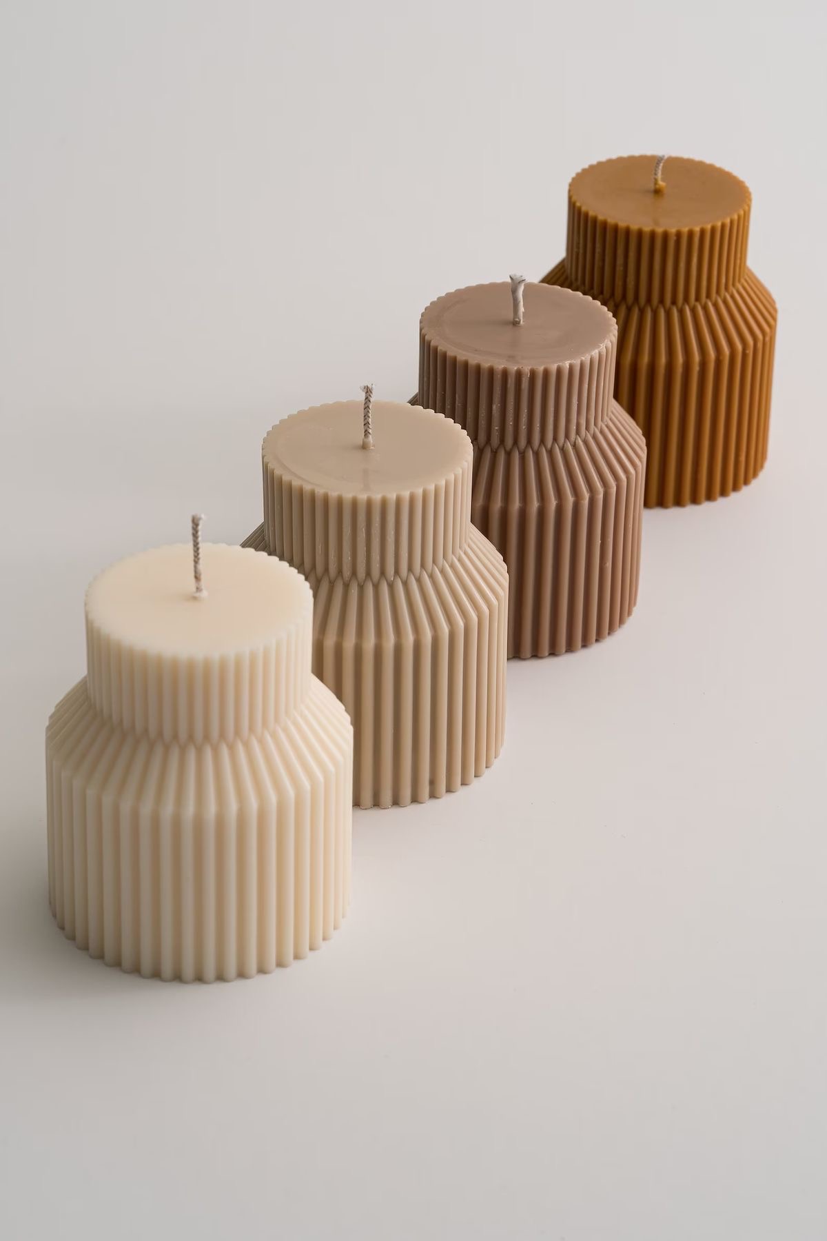 Ribbed vase pillar candle 