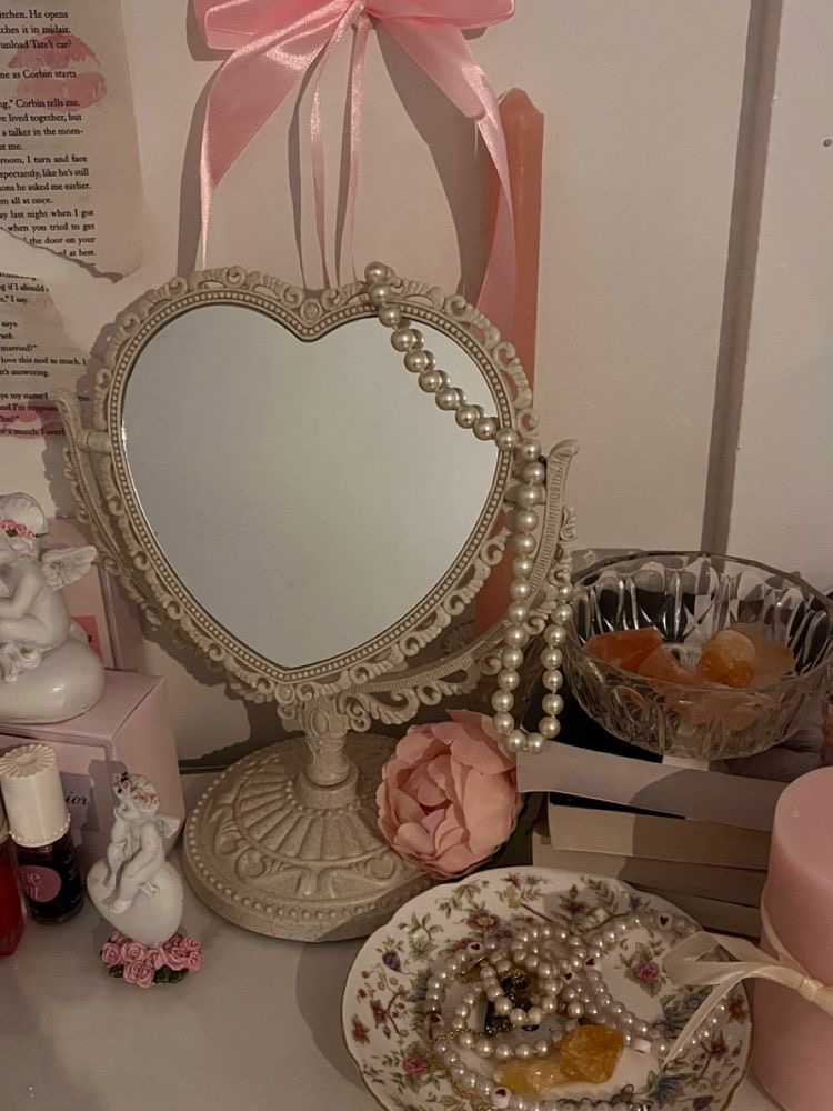 Vintage mirror