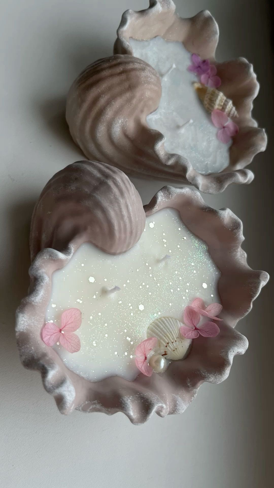Sea shell candle 