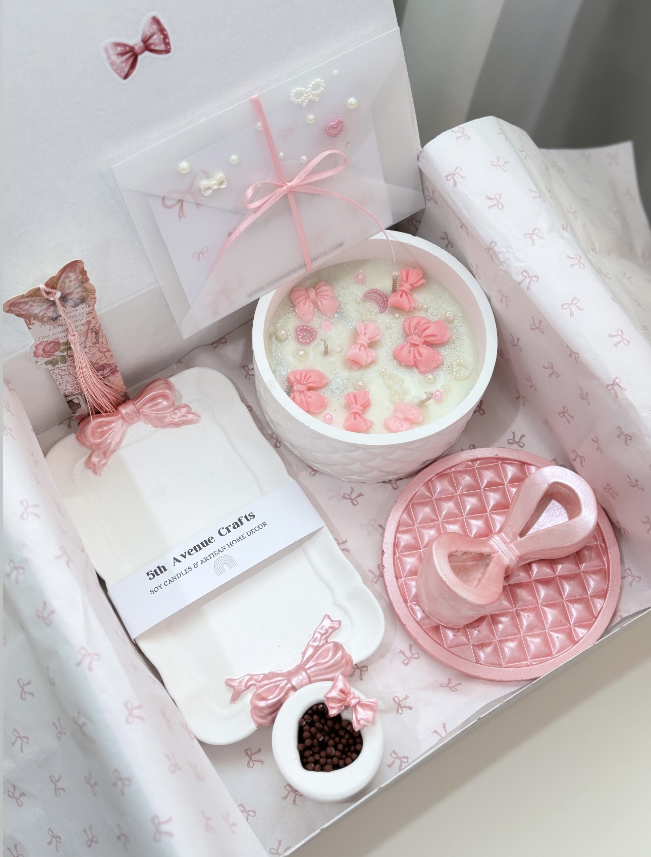 Bow gift box medium size