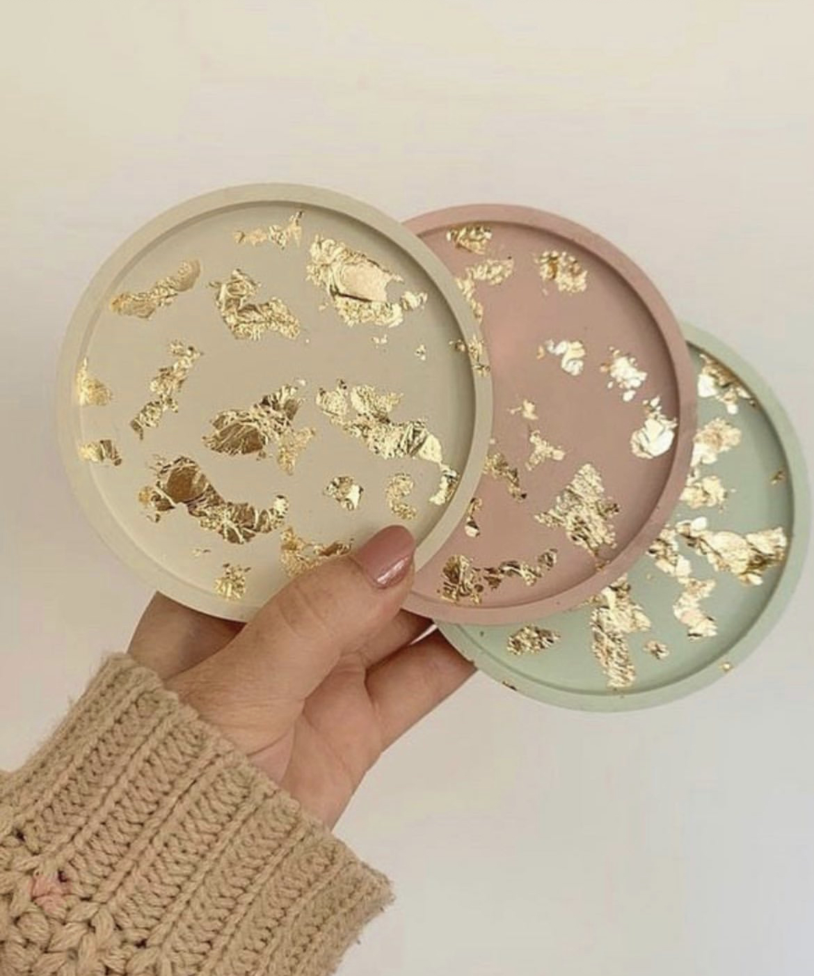 Round Stone tray