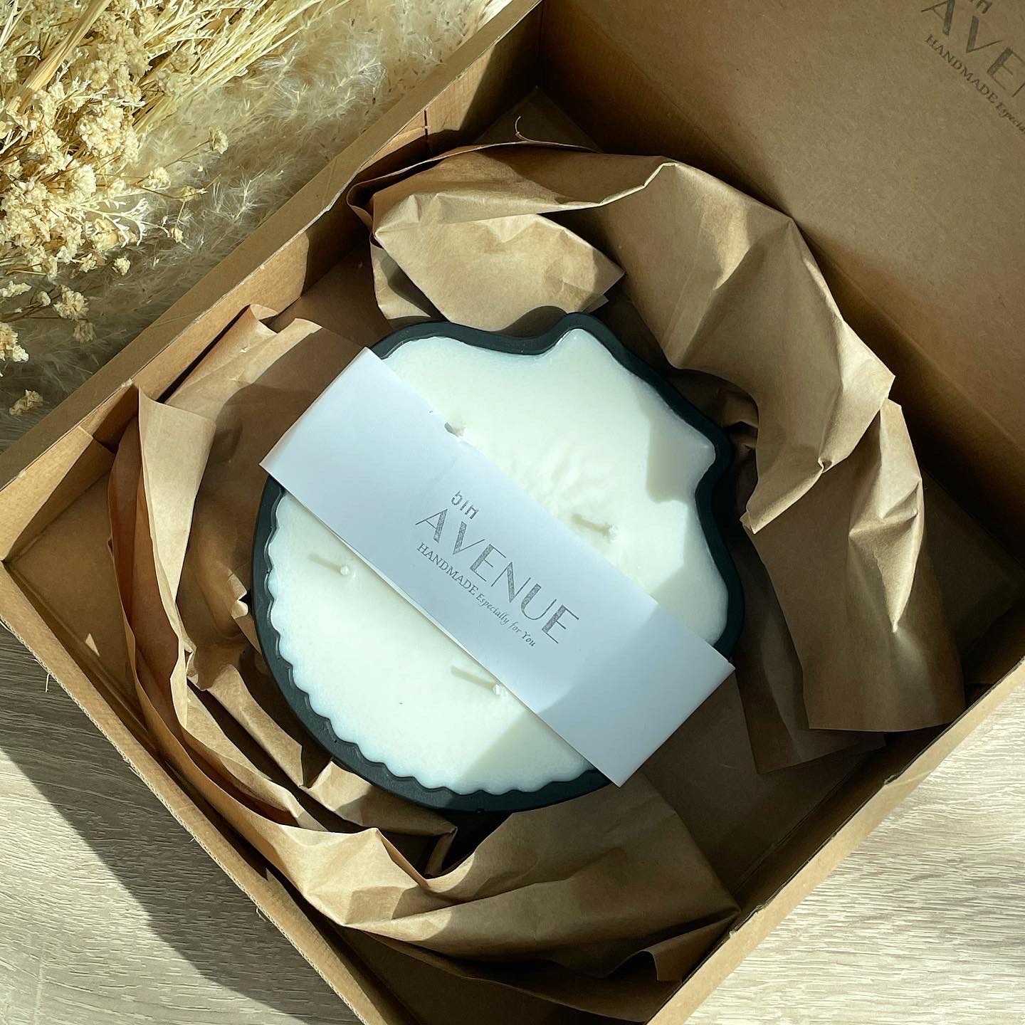 LARGE SHELL BOWL CANDLE