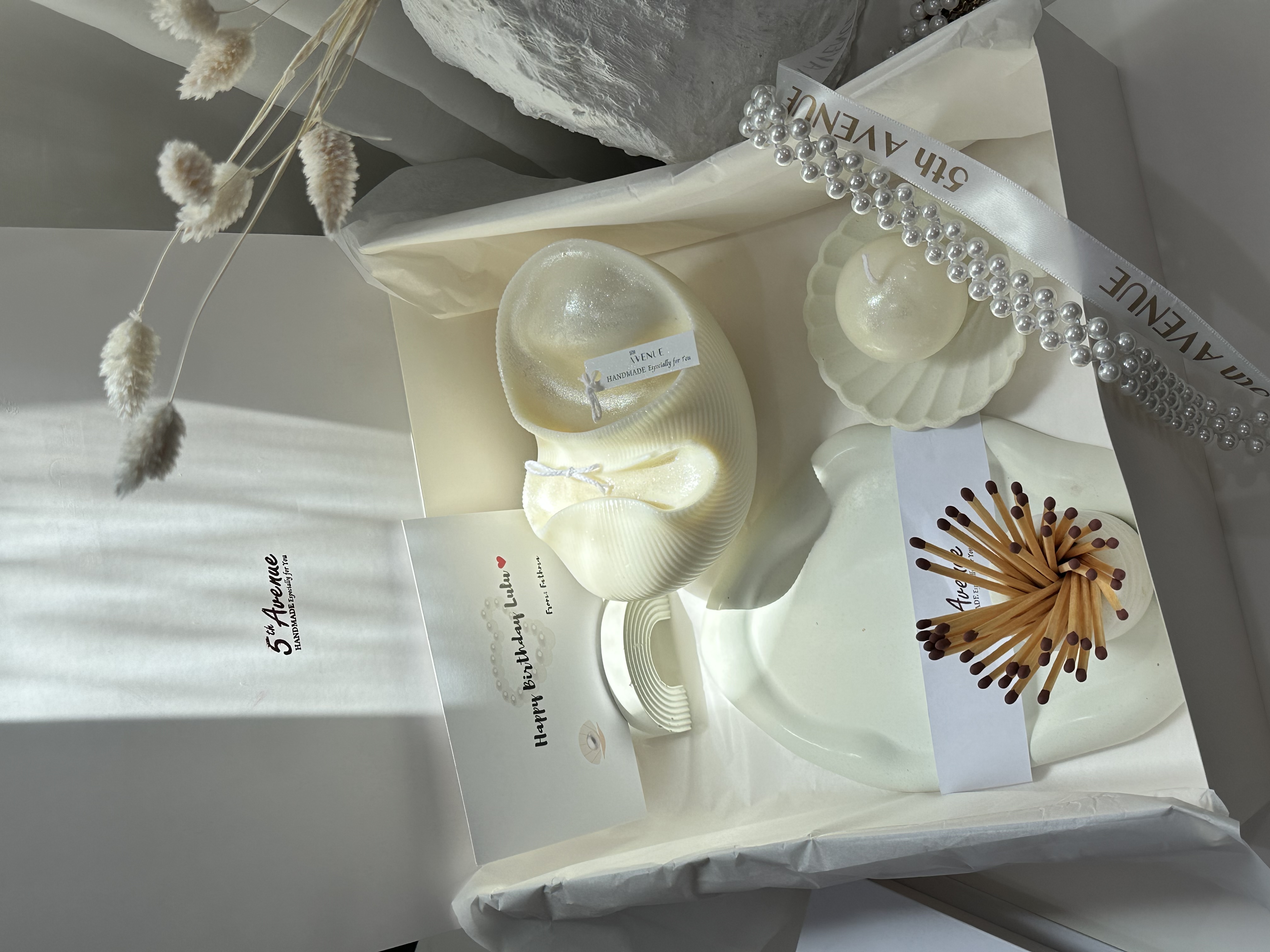 MOON SHELL LUXURY GIFT BOX