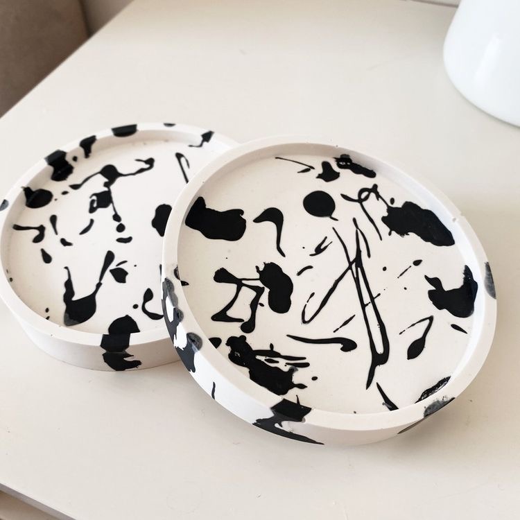 Round stone tray 