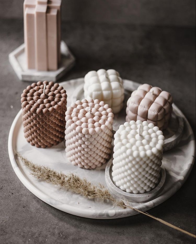 PILLAR BUBBLES CANDLE 