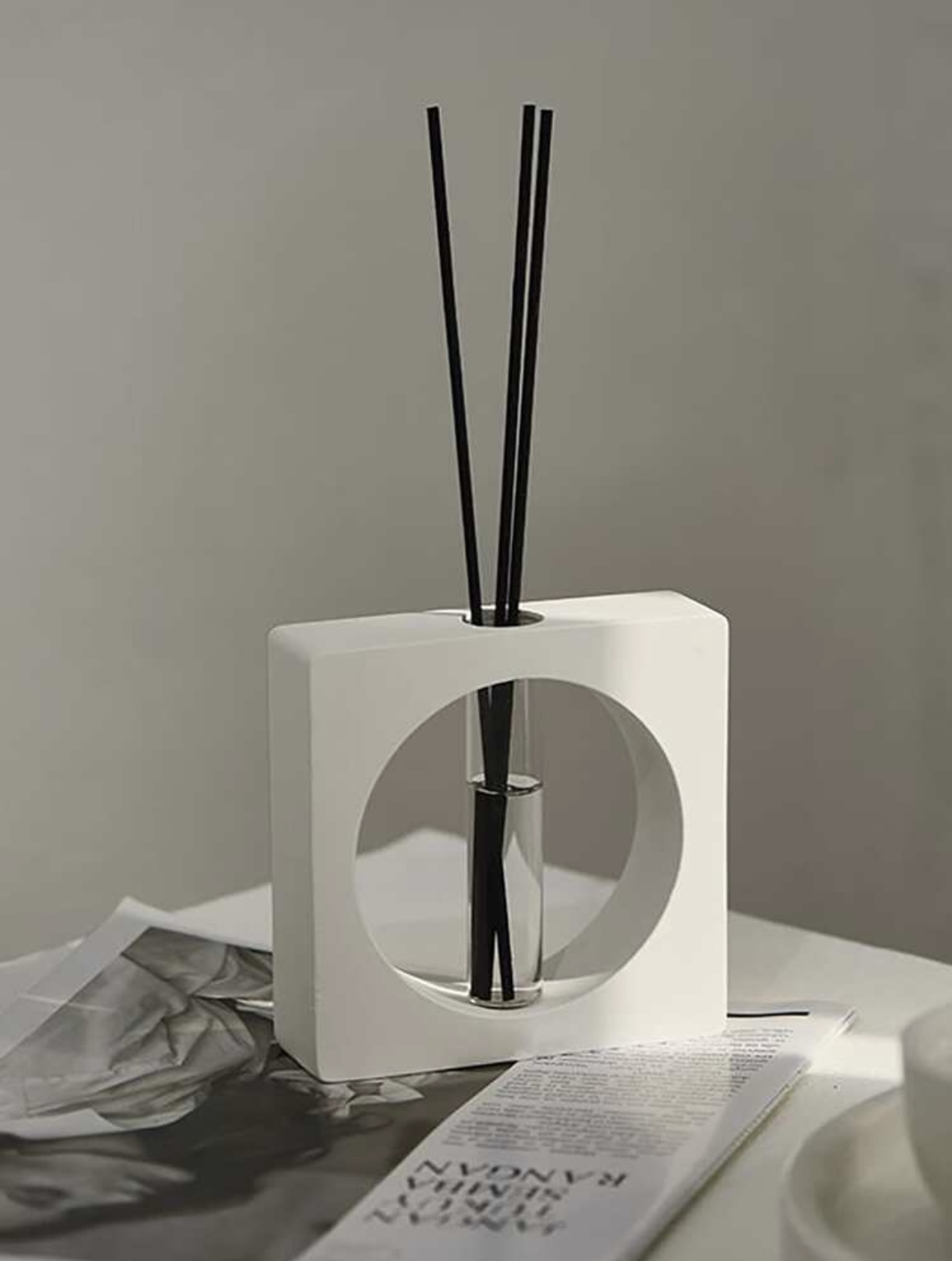 Square concrete diffuser 