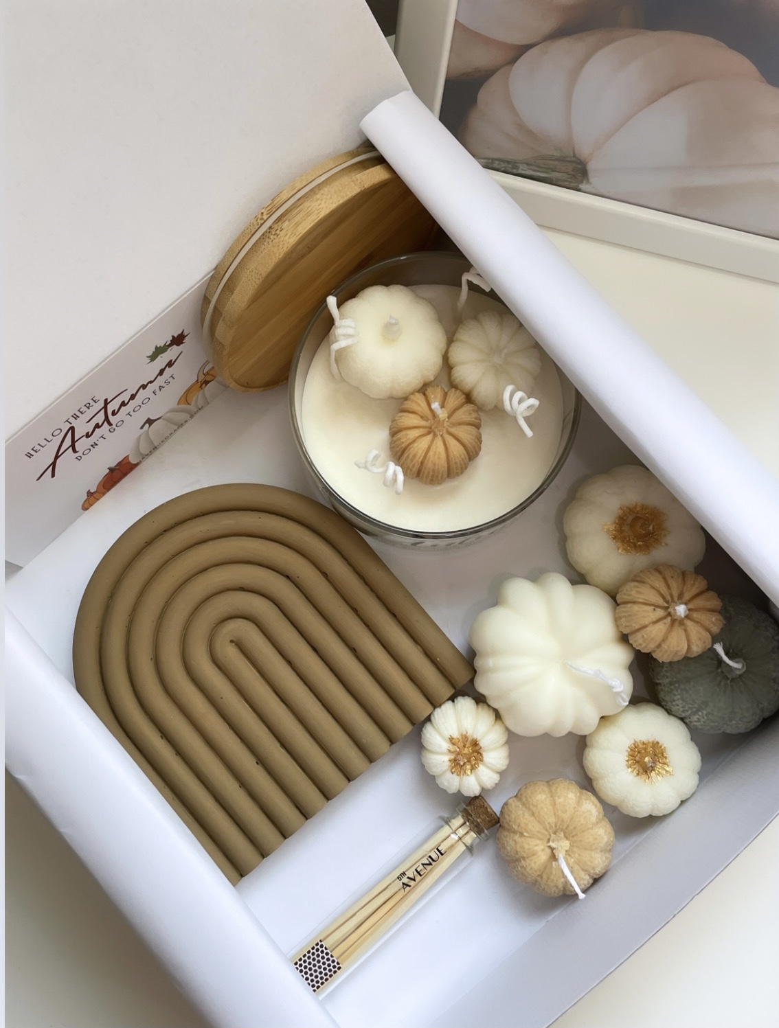 AUTUMN  GIFT BOX