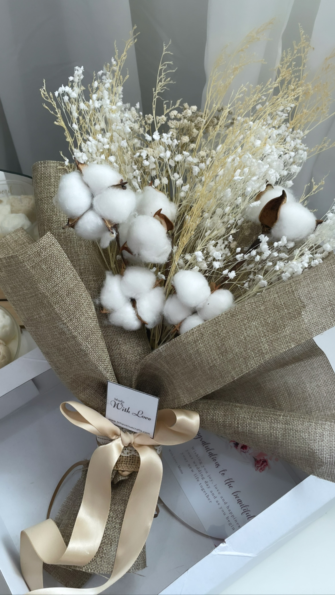 CREME BLOSSOM BOUQUET 